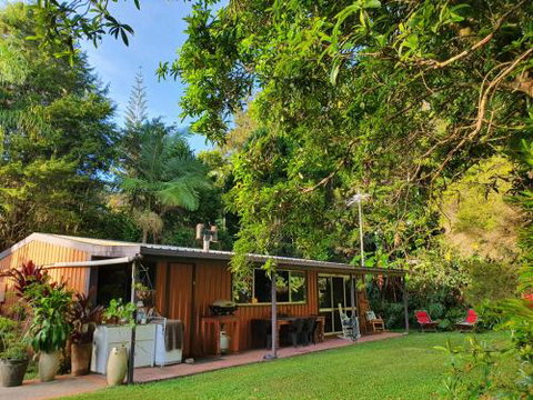 Garden Studio - Accommodation Bookings 5