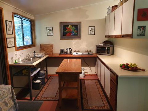 Garden Studio - Accommodation Bookings 2