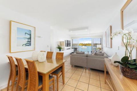 Apartment 5 Commodore - Accommodation Bookings 3