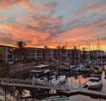 Blue on Blue Apartment 923 - Accommodation Bookings