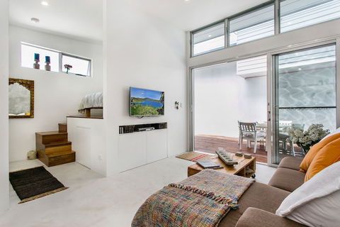 A PERFECT STAY - Studio 9 - Accommodation Bookings 6