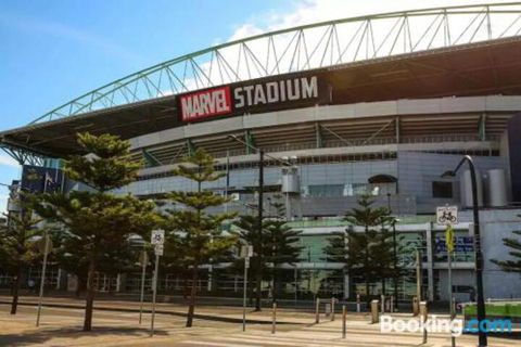 An Exquisite 2BR Apt With Stunning City Views - Accommodation Bookings 0