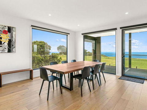 Alonda - Accommodation Bookings 4