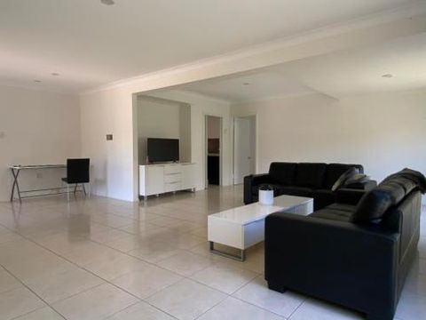 Townsville Wistaria Spacious Home - Accommodation Bookings 4