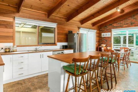 Powlett Place - Accommodation Bookings 4