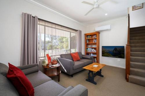 Berkeley Vale NSW Accommodation Bookings
