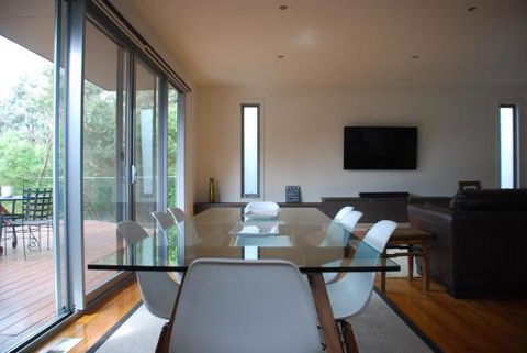 SURF Side SECRET INVERLOCH - Accommodation Bookings 5