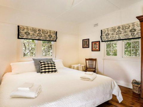 LAVENDER COTTAGE Alpine Southern Highlands 4pm Check Out Sundays - Accommodation Bookings 6