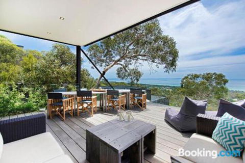 Above It All - Accommodation Bookings 1
