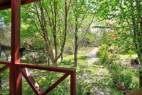 Mountain Den - Accommodation Bookings 5