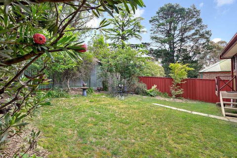 Mountain Den - Accommodation Bookings 6
