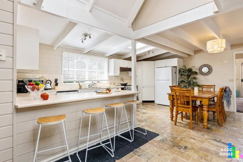 Garden By The Bay - Accommodation Bookings 4