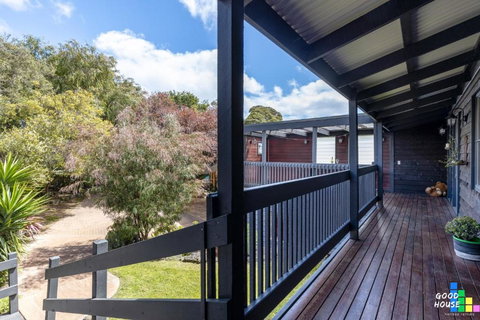 Garden By The Bay - Accommodation Bookings 1