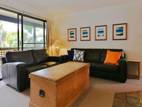 Take Time At Hyams Beach 4pm Check Out Sundays - Accommodation Bookings 4