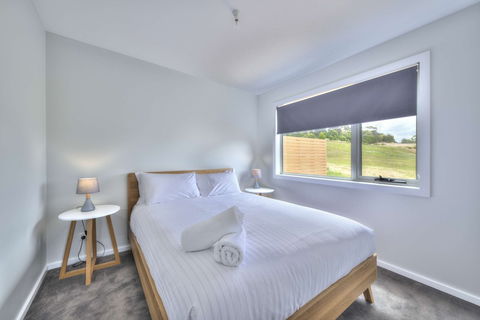 Archella 2 - Beautifully Appointed, Close To Golf Course & Play Ground - Accommodation Bookings 2