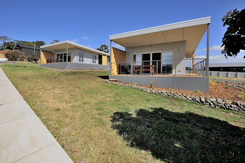 Archella 1 - Accommodation Bookings 1