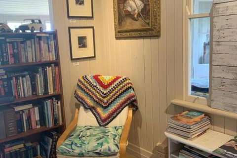Hilltop Gallery - Accommodation Bookings 4