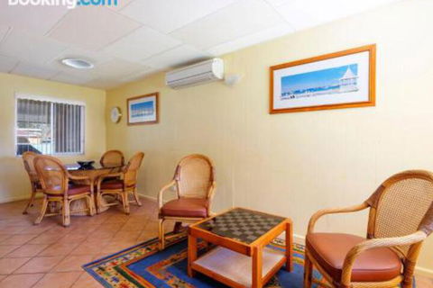 Perrumba Street Cottage - Accommodation Bookings 1