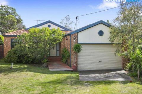 Rye Poolside Escape - Accommodation Bookings 4