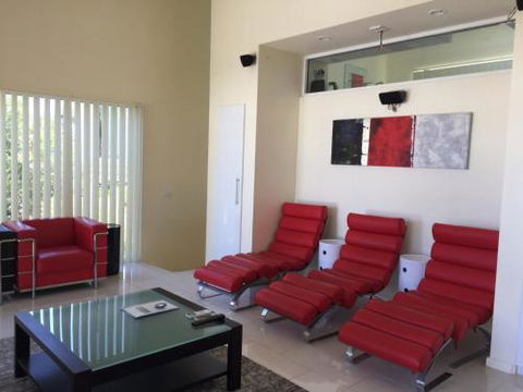 The White House Sandy Point - Accommodation Bookings 5