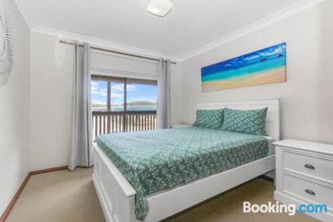 Stingray Shores Your Riverside Escape - Accommodation Bookings 1