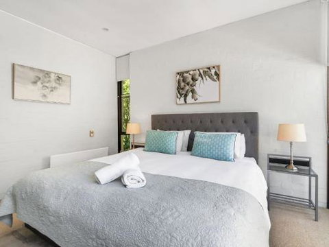 NORMANDIE PARK Exeter 4pm Check Out On Sundays - Accommodation Bookings 2