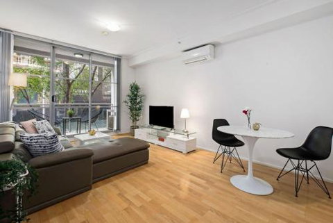 A Bright & Stylish Studio Next To Darling Harbour - Accommodation Bookings 4