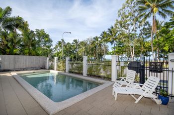 Oceansprey Beachfront Apartments - Accommodation Bookings 1