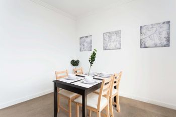 Executive Designer Apartment With Pool + Parking - Accommodation Bookings 2