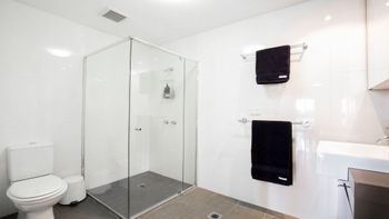 The Apartment Service NEWT1 - Accommodation Bookings 1