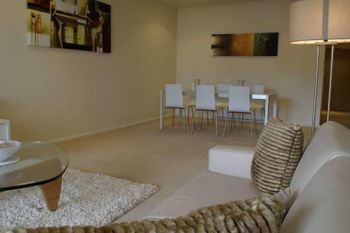 Executive Elwood Apartment - Accommodation Bookings 5