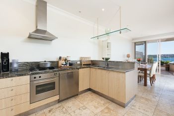 Stylish 2 Bdr Overlooking Parsley Bay H379 - Accommodation Bookings 3