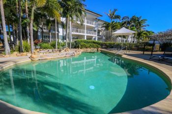 Resort Apartment On Salt Beach 6318 - Accommodation Bookings 1