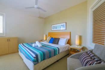 Resort Apartment On Salt Beach 6318 - Accommodation Bookings 3