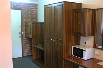 Colonial Motor Inn Lithgow - Accommodation Bookings 6