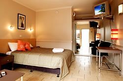 Discovery Cairns - Accommodation Bookings 6