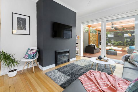 AMORE - Accommodation Bookings 0