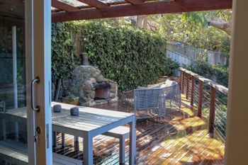 Beach House Large Outdoor Living H416 - Accommodation Bookings 3