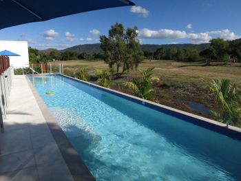 SoCal Swim Out 2 Bedroom Apartment - Accommodation Bookings 0