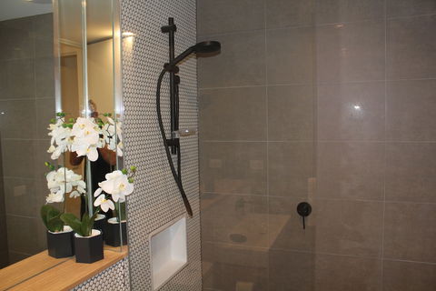 Evelyn507 - Accommodation Bookings 6