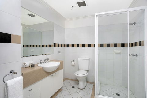 The Apartment Service ALF49 - Accommodation Bookings 5