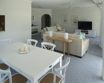 Albacore Unit 1 12 Ondine Close - Accommodation Bookings 2