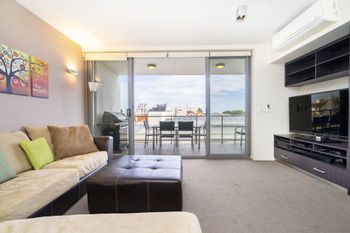 Executive Studio Inner City Apartment - Accommodation Bookings 1