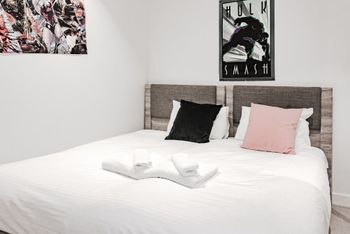 Zenith Melbourne Central - Accommodation Bookings 2