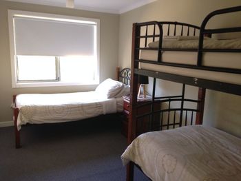 Port Lincoln Holiday Houses - Accommodation Bookings 2