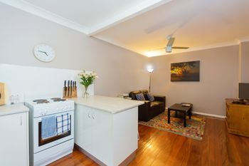 Super 1 Bedroom Pad In New Farm - Accommodation Bookings 5