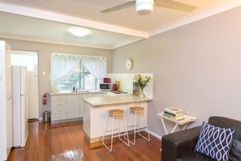 Super 1 Bedroom Pad In New Farm - Accommodation Bookings 1