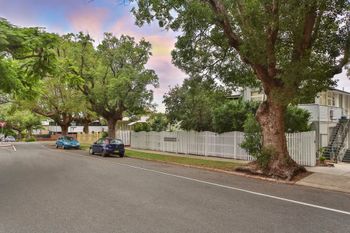 Super 1 Bedroom Pad In New Farm - Accommodation Bookings 2