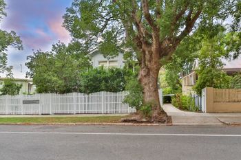 Super 1 Bedroom Pad In New Farm - Accommodation Bookings 3