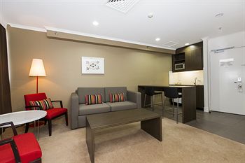 Holiday Inn Townsville - Accommodation Bookings 1